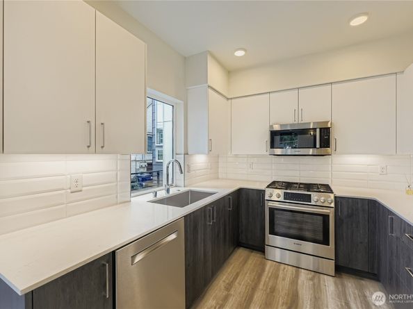 5111 NE Ravenna Ave A, Seattle WA 98105