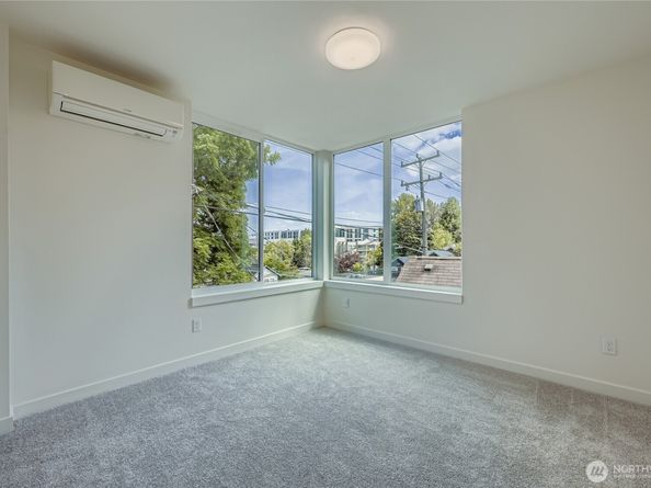 5111 NE Ravenna Ave A, Seattle WA 98105