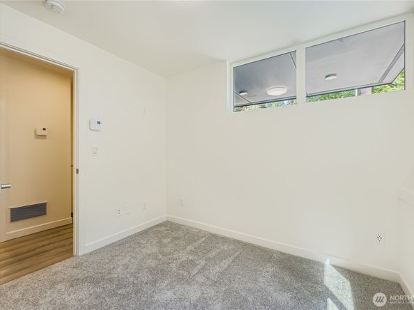 5111 NE Ravenna Ave A, Seattle WA 98105