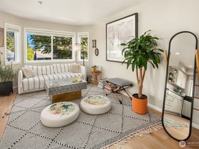 2116 California Avenue SW 201, Seattle WA 98116