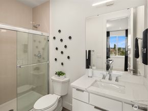 10819 (HS 102) 120TH Lane NE D, Kirkland WA 98033