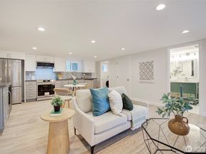 7008 Linden Avenue N, Seattle WA 98103