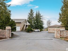 610 E Lake Stevens Road 102, Lake Stevens WA 98258