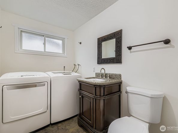 14631 127th Avenue NE, Woodinville WA 98072