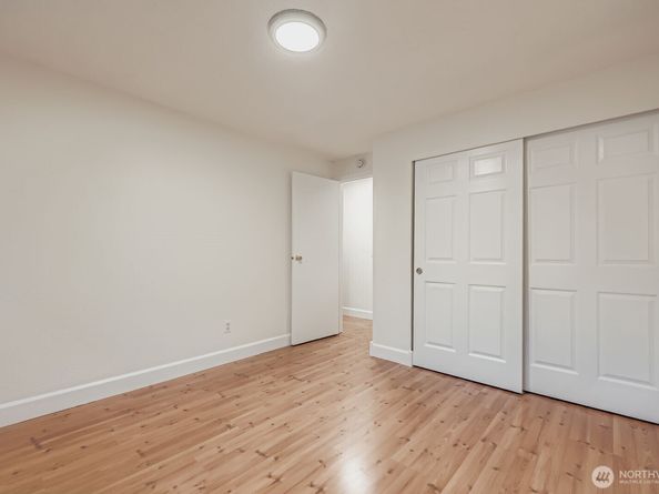 14631 127th Avenue NE, Woodinville WA 98072