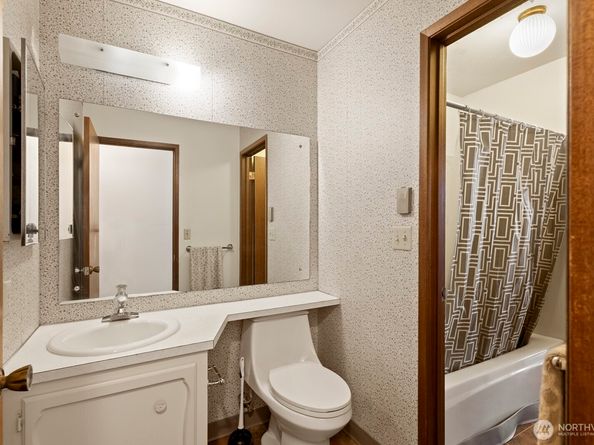 2510 Rucker Avenue 1, Everett WA 98201