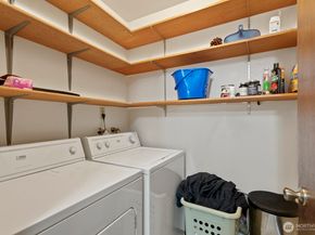 2510 Rucker Avenue 1, Everett WA 98201