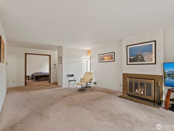 2510 Rucker Avenue 1, Everett WA 98201