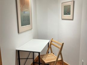 827 Hiawatha Place S 212, Seattle WA 98144