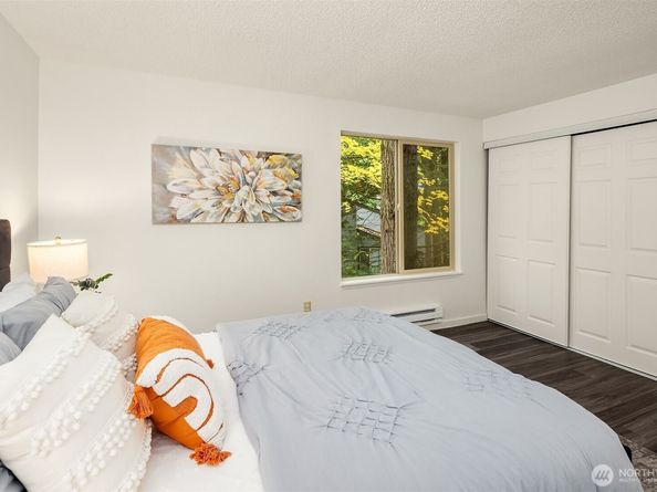 8140 145th Court NE, Redmond WA 98052