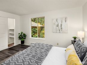 8140 145th Court NE, Redmond WA 98052