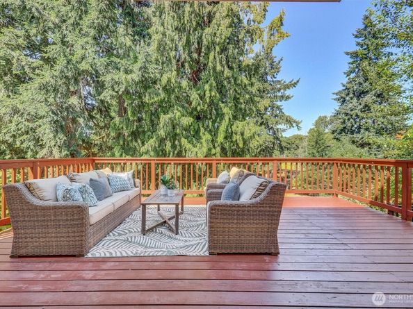 11103 5th Avenue SW, Seattle WA 98146