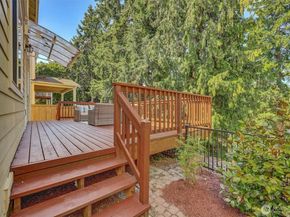 11103 5th Avenue SW, Seattle WA 98146