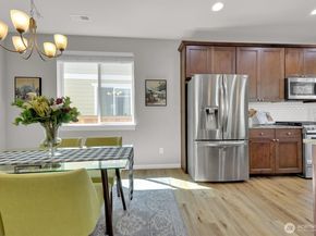 11103 5th Avenue SW, Seattle WA 98146