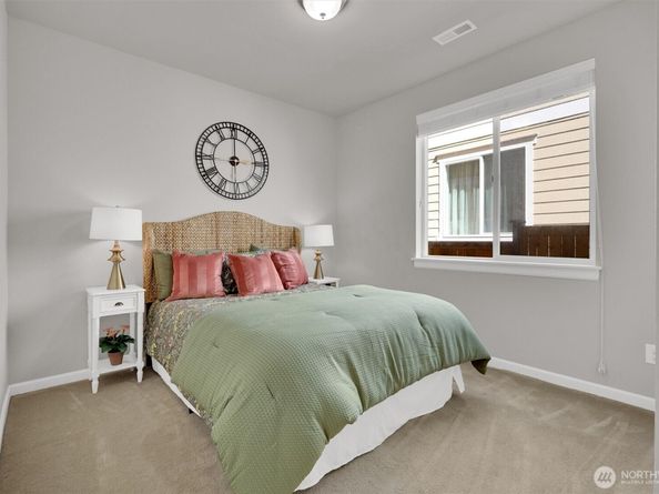 11103 5th Avenue SW, Seattle WA 98146