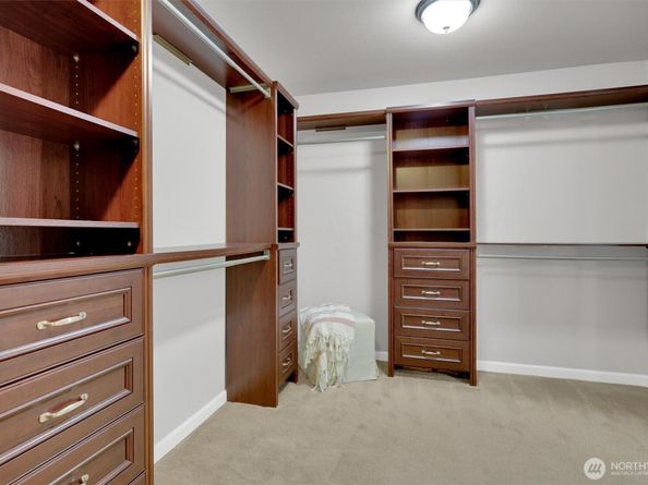 11103 5th Avenue SW, Seattle WA 98146