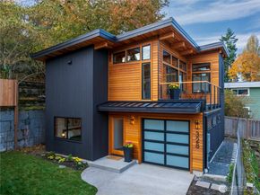 328 NE 55th Street, Seattle WA 98105