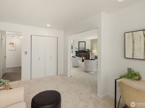 1234 Taylor Avenue N 401, Seattle WA 98109