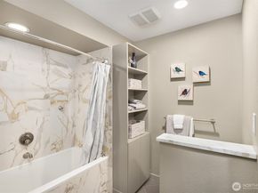 1234 Taylor Avenue N 401, Seattle WA 98109