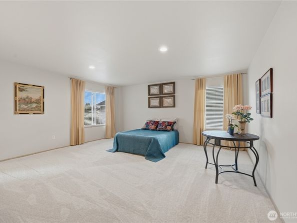 2208 116th Drive SE, Lake Stevens WA 98258