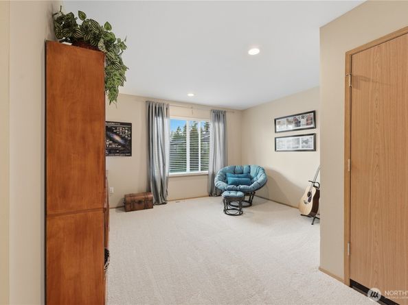 2208 116th Drive SE, Lake Stevens WA 98258