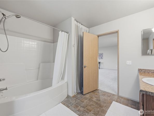 2208 116th Drive SE, Lake Stevens WA 98258