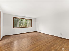 18721 NE 133rd Street, Woodinville WA 98072