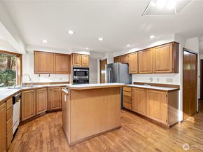 18721 NE 133rd Street, Woodinville WA 98072