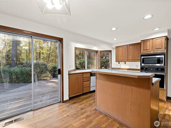 18721 NE 133rd Street, Woodinville WA 98072