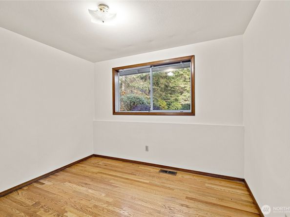 18721 NE 133rd Street, Woodinville WA 98072