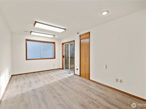 18721 NE 133rd Street, Woodinville WA 98072