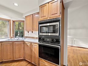 18721 NE 133rd Street, Woodinville WA 98072