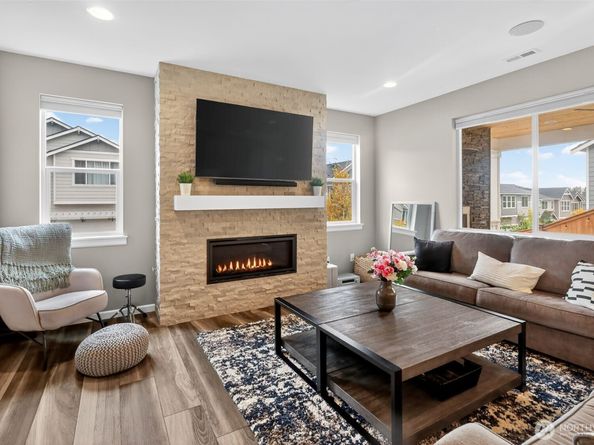 18847 SE 123rd Place, Renton WA 98058