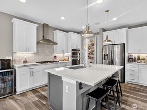 18847 SE 123rd Place, Renton WA 98058