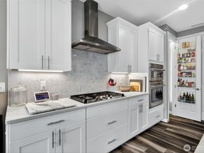 18847 SE 123rd Place, Renton WA 98058