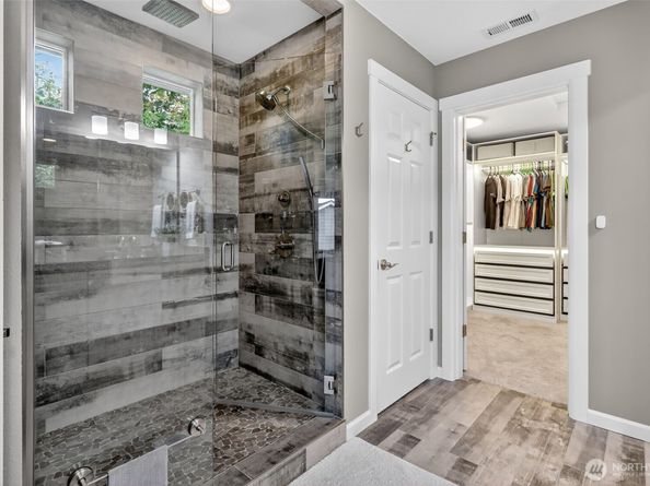 18847 SE 123rd Place, Renton WA 98058