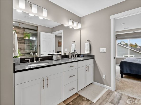 18847 SE 123rd Place, Renton WA 98058