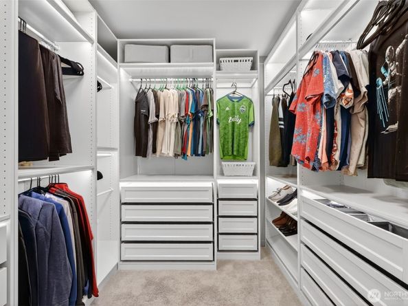 18847 SE 123rd Place, Renton WA 98058