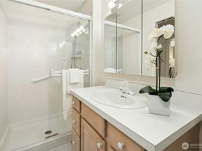 1820 175th Place NE, Bellevue WA 98008