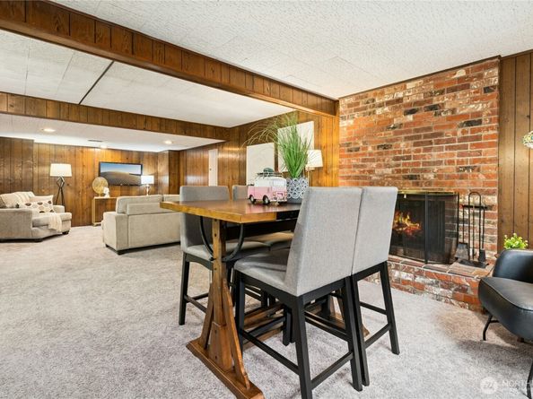 1820 175th Place NE, Bellevue WA 98008