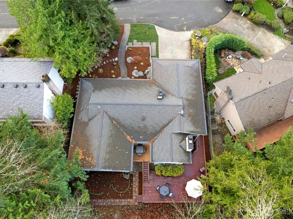 1820 175th Place NE, Bellevue WA 98008