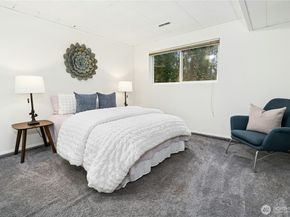 1820 175th Place NE, Bellevue WA 98008