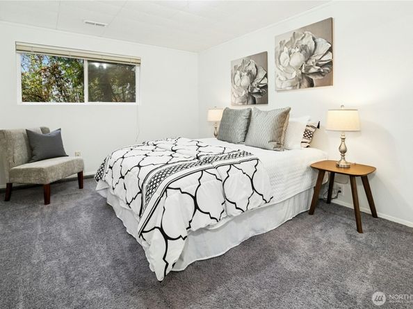 1820 175th Place NE, Bellevue WA 98008