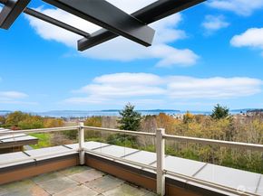 71 Pine Street 302, Edmonds WA 98020