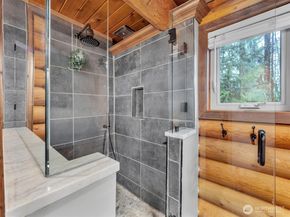 22020 SE 149th Ave, Monroe WA 98272