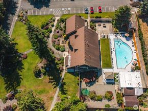 24827 9th Place S, Des Moines WA 98198