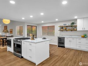 24827 9th Place S, Des Moines WA 98198