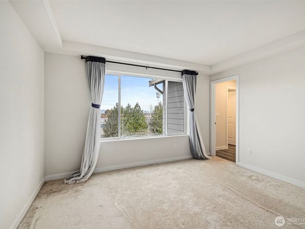 1031 133RD Place SW 8, Everett WA 98204