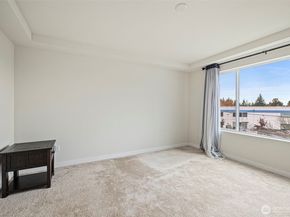 1031 133RD Place SW 8, Everett WA 98204