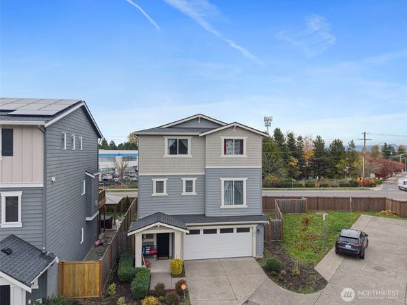 1031 133RD Place SW 8, Everett WA 98204